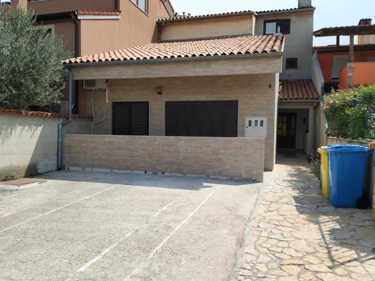 Apartments Zlatko Pula Ngoại thất bức ảnh