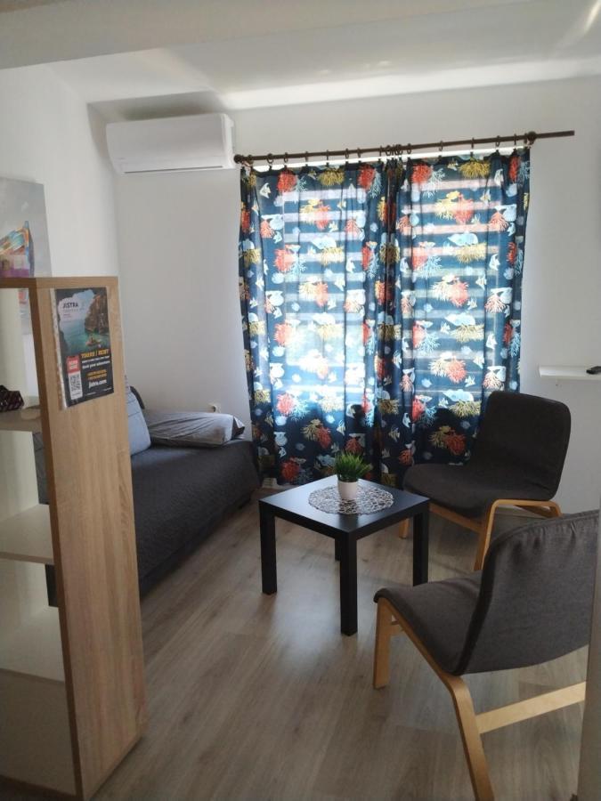 Apartments Zlatko Pula Ngoại thất bức ảnh
