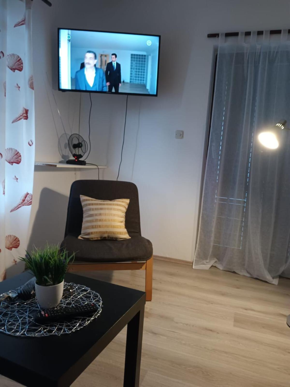 Apartments Zlatko Pula Ngoại thất bức ảnh